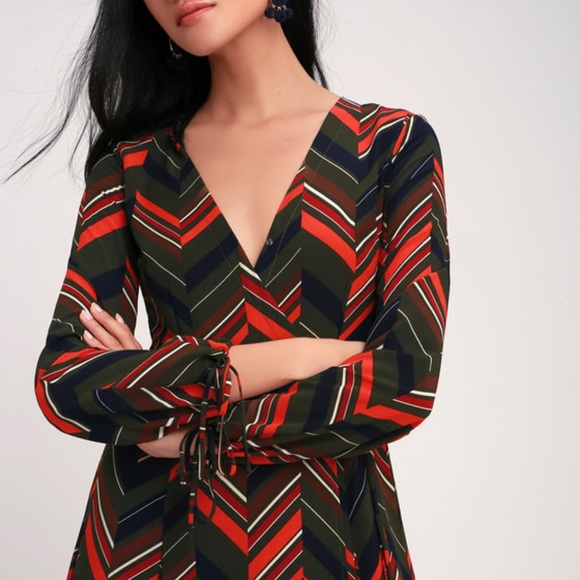 Dress - Picture 6 of 6